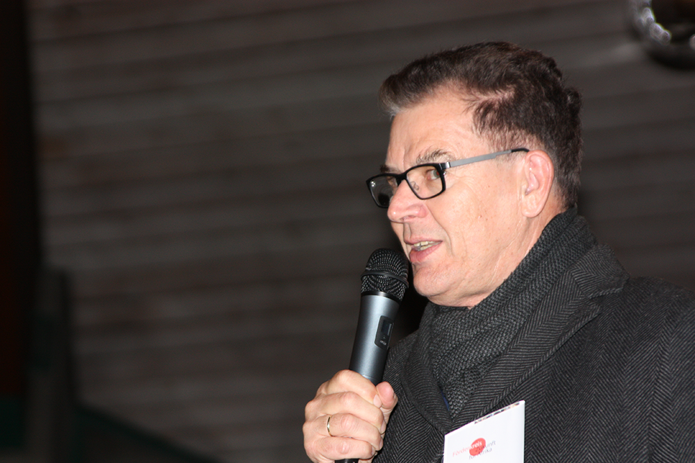 Ein Konzert der Thingers Gospel Singers besuchte auch der damalige Bundesminister für Entwicklungszusammenarbeit Dr. Gerd Müller aus Kempten.